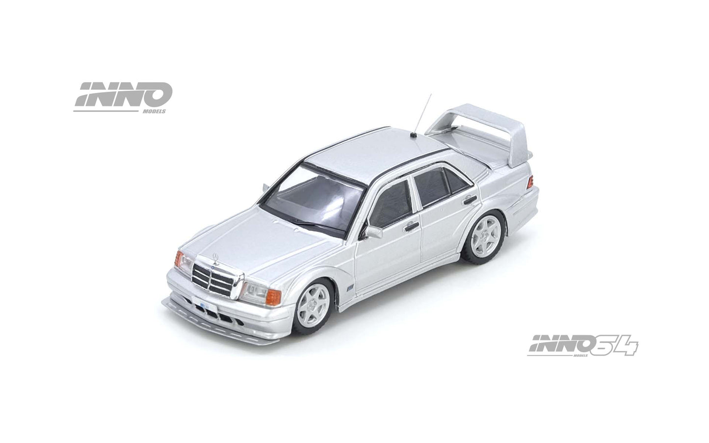 IN64-190E-SIL MERCEDES BENZ 190E Silver