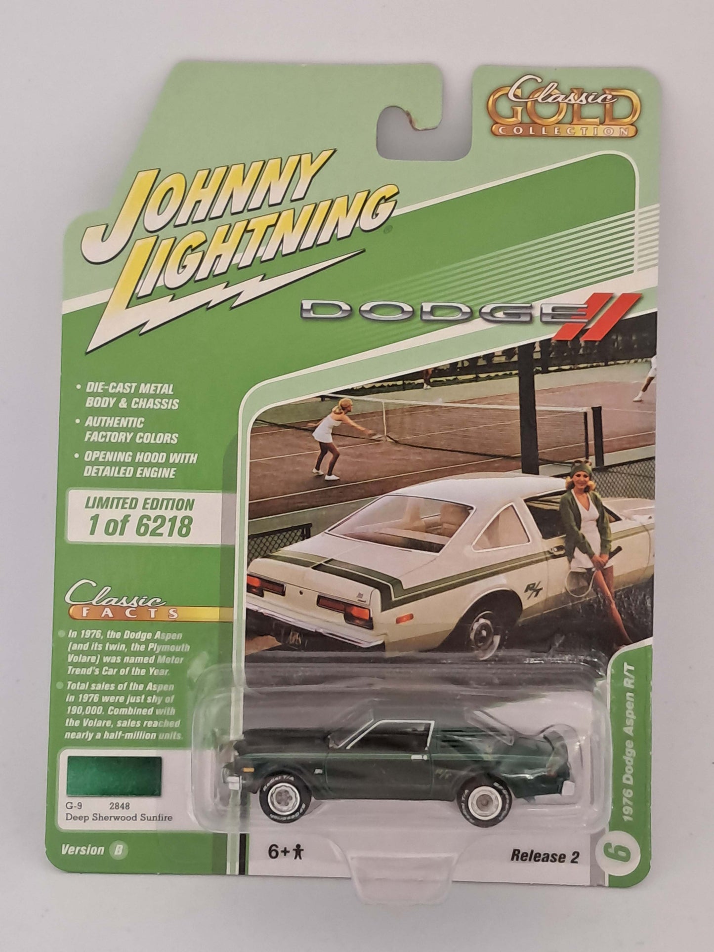 Deep Sherwood Sunfire 1976 Dodge Aspen RT - Classic Gold - Johnny Lightning