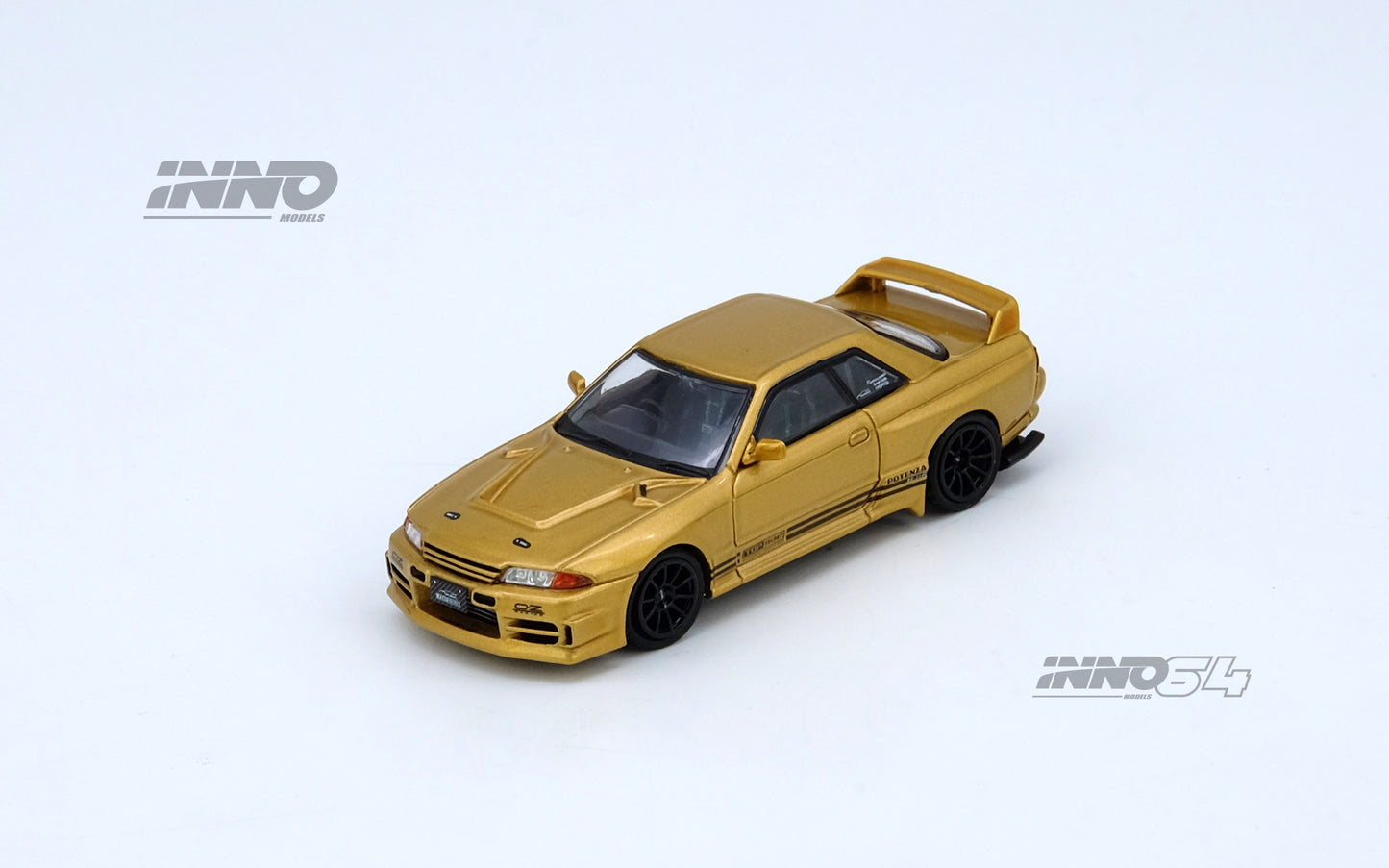 IN64-R32TS-650R TOP SECRET BNR32 GT-R (650R) Gold