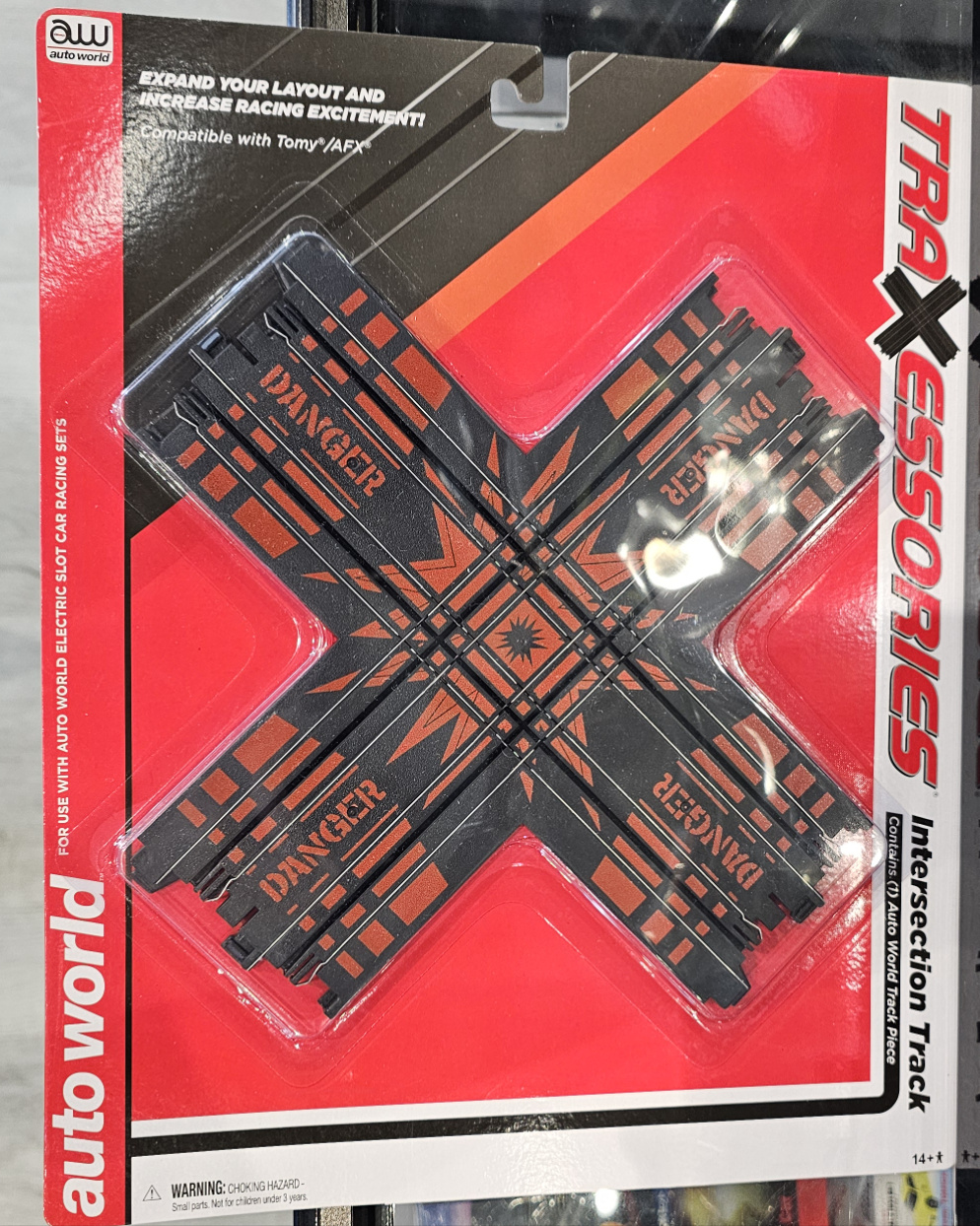 AutoWorld Slot Racing Intersection Track
