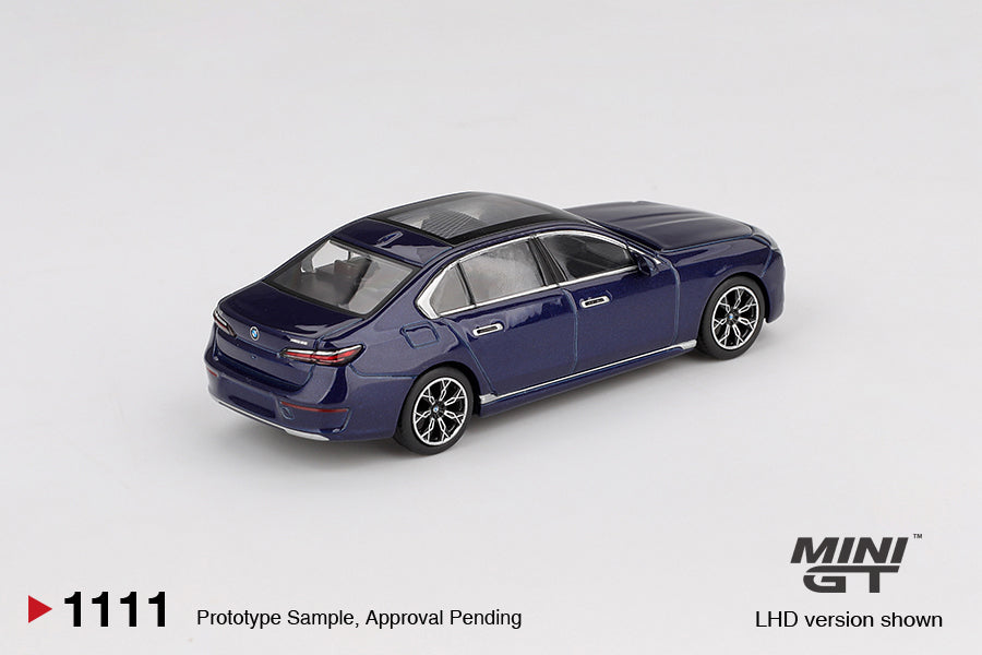 MGT01111-R BMW i7 xDrive60 Tanzanite Blue Metallic