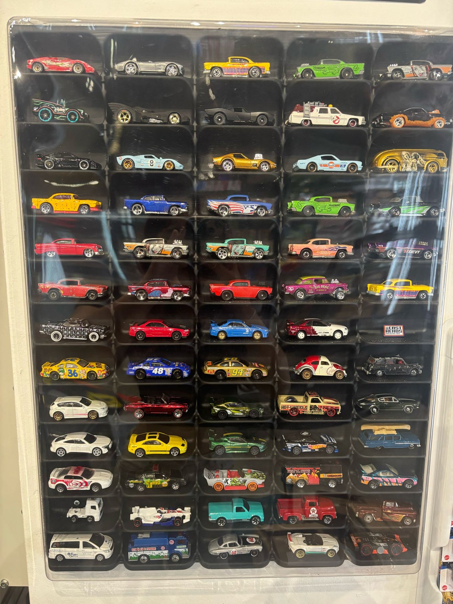 Mascar Ultima - Loose Car Display with Dust Cover