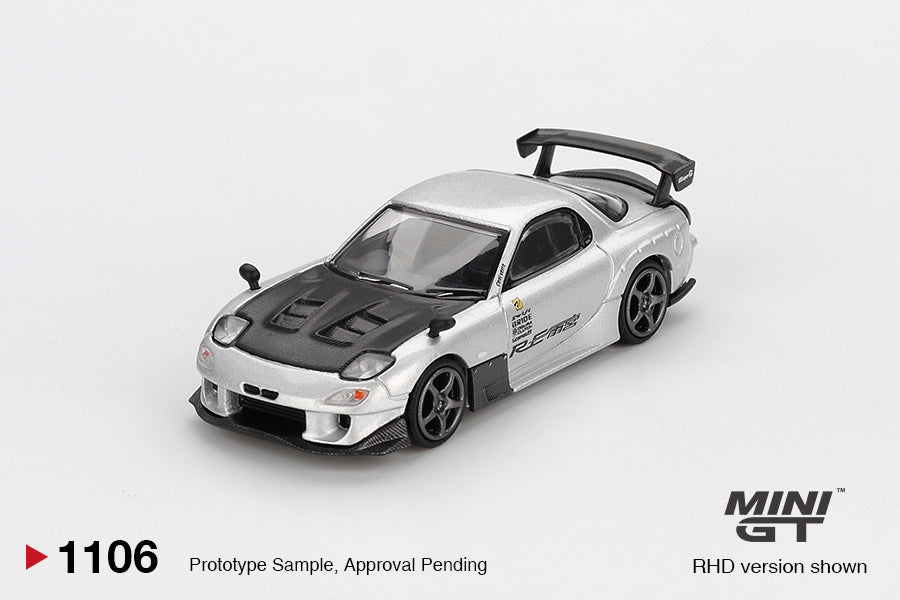 MGT01106 BL Mazda RX-7 RE-Amemiya Silver Metallic - MiniGT 1:64