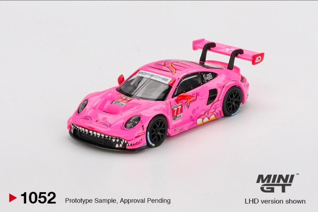 MGT01052 Porsche 911 GT3 R #77 2024 IMSA road America AO Racing - MiniGT