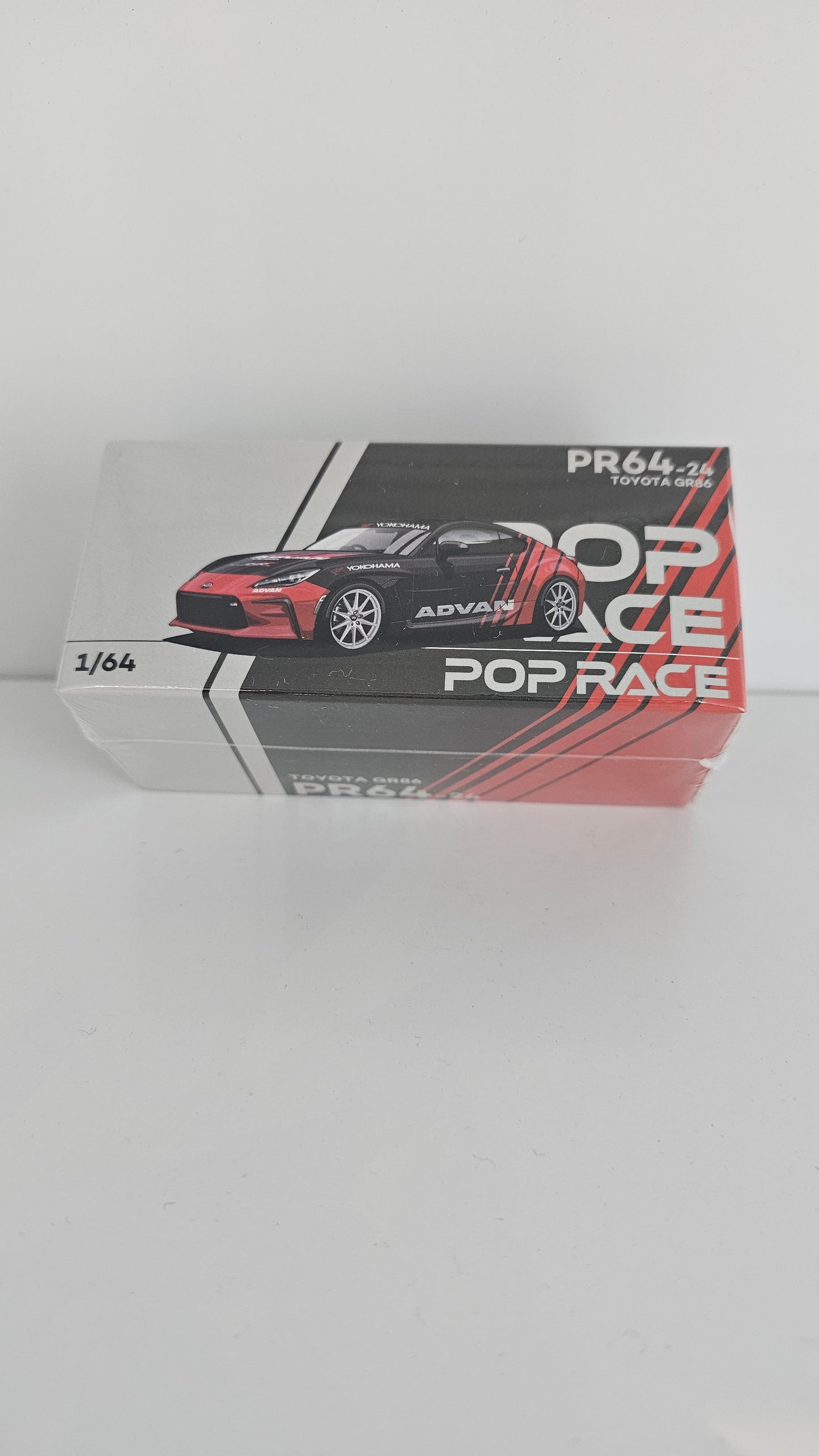 PR64024 Black Red Toyota GR86 Advan - Pop Race 1:64