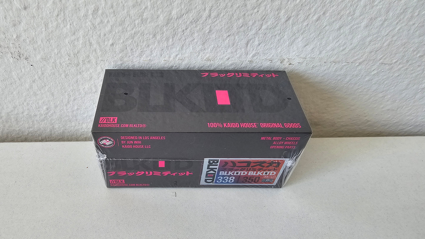 KHMG166 338/350 Nissan Skyline 2000GT-R (KPGC10) Kaido Works Black Limited with License Plate pin and Coval Case