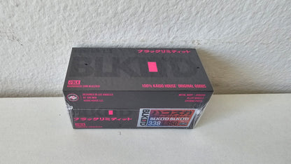 KHMG166 338/350 Nissan Skyline 2000GT-R (KPGC10) Kaido Works Black Limited with License Plate pin and Coval Case