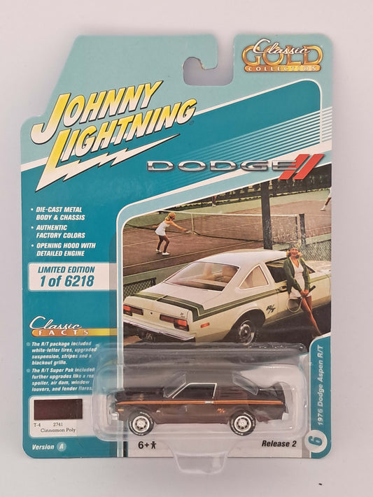 Cinnamon Poly 1976 Dodge Aspen R/T - Classic Gold - Johnny Lightning