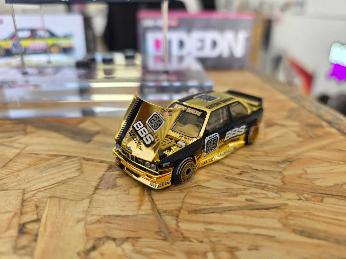 KHMG225 BMW M3 Kaido Touring Champ Gold Chrome BBS Exclusive