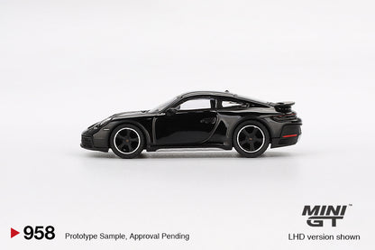 MGT00958 BL Porsche 911 Dakar Black