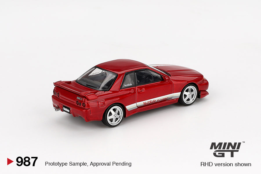 MGT00987 BL Nissan Skyline GT-R (R32) VeilSide Combat C-I Gem Red