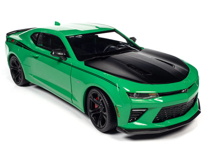 AMM1276 2017 Chevrolet Camaro SS 1LE (NICKEY) 1:18 Scale
