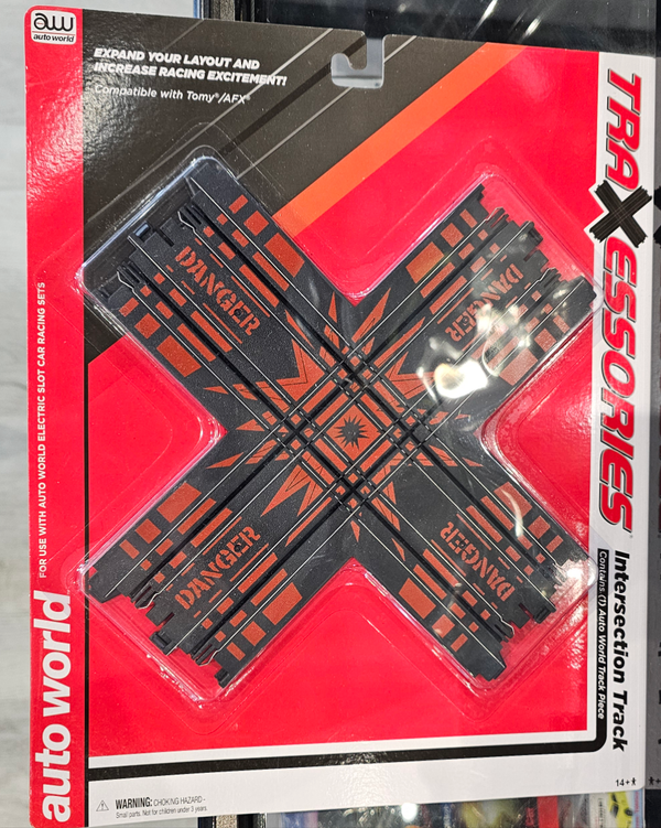 AutoWorld Slot Racing Intersection Track – House of Cars - Singapore