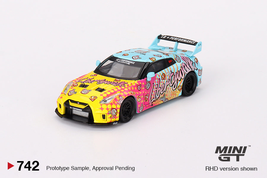 MGT00742 LB-Silhouette WORKS GT NISSAN 35GT-RR Ver.1 LBWK KUMA