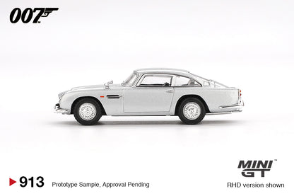 MGT00913-007E BL Aston Martin DB5 “Skyfall” English - MiniGT 1:64