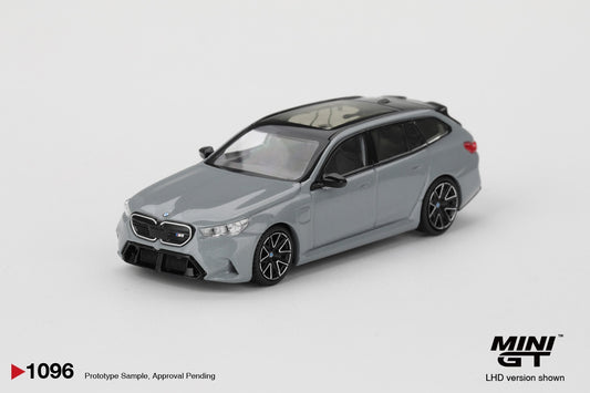 MGT01096 BX-R BMW M5 Touring (G99) Brooklyn Grey Metallic