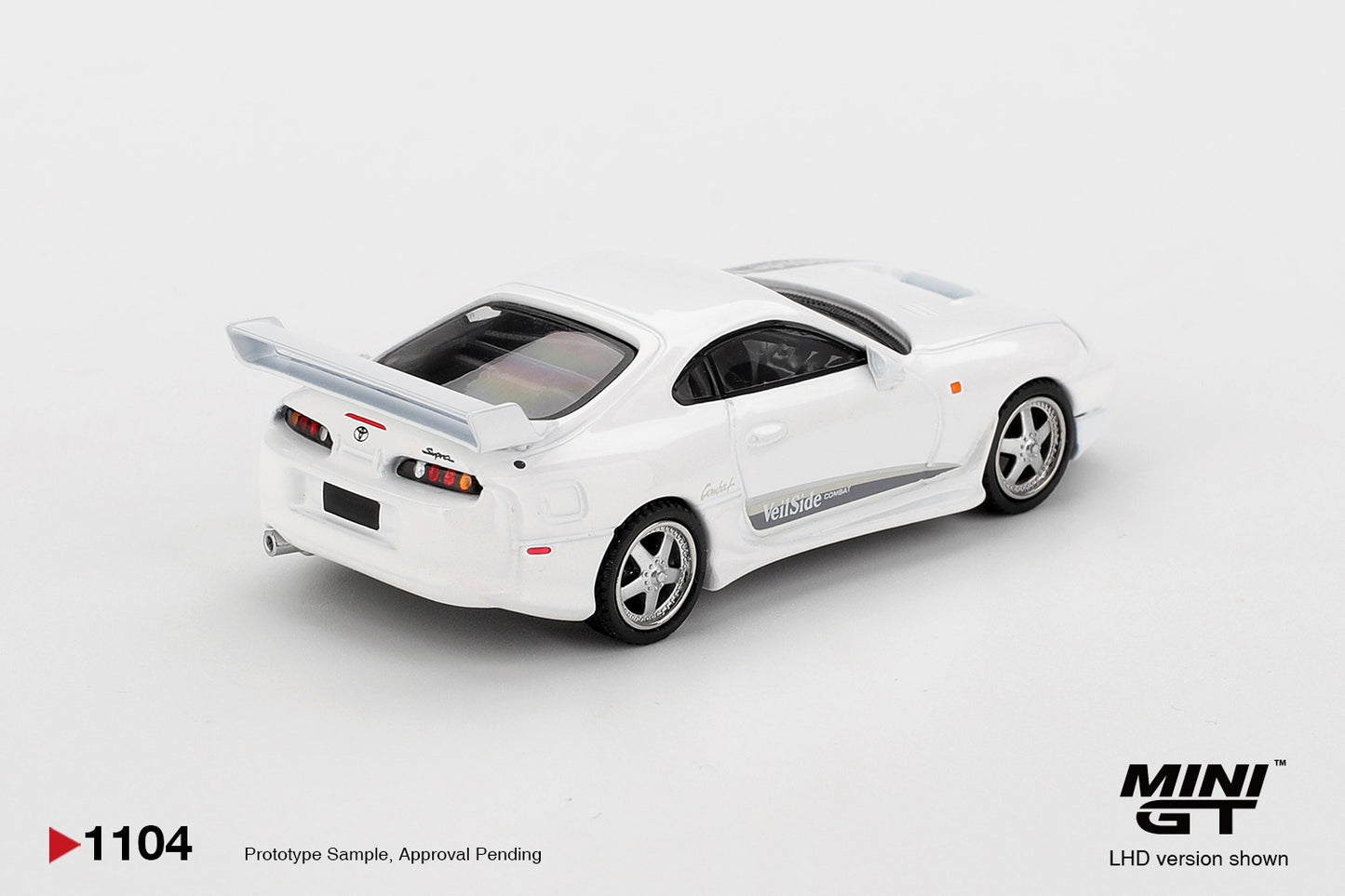 MGT01104 BL Toyota Supra VeilSide Combat V-I White