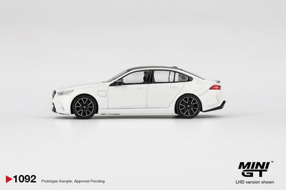 MGT01092 BX-R BMW M5 Alpine White