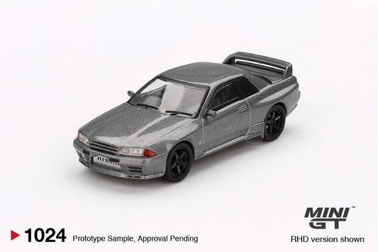 MGT01024 BL Nissan Skyline GT-R  (NISMO BNR32 CRS Version) Dark Metal Gray - MiniGT 1:64