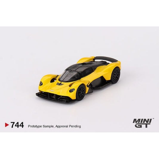 MGT00744 Aston Martin Valkyrie – Sunburst Yellow